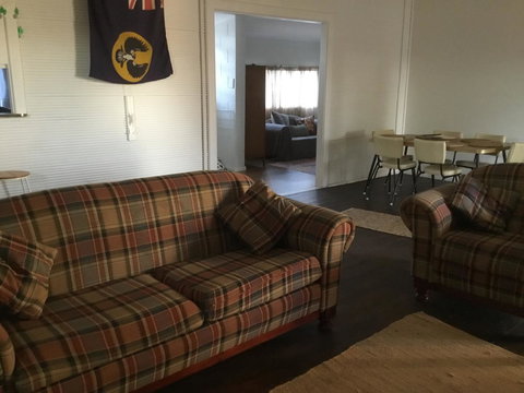 35 Trevena Road - Events Australia 8