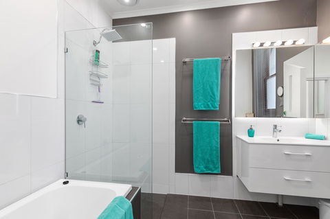 Cloisters Of Kalangadoo - Events Australia 10