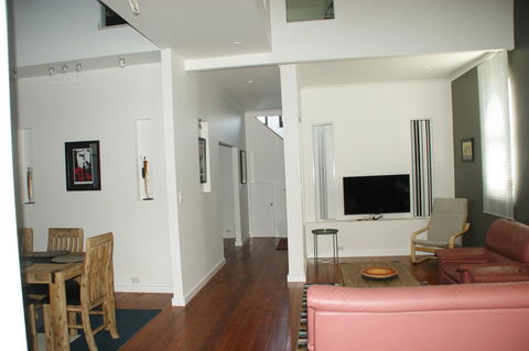 Cloisters Of Kalangadoo - Events Australia 30