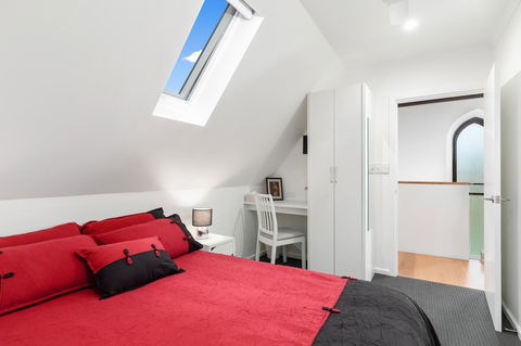 Cloisters Of Kalangadoo - Events Australia 9