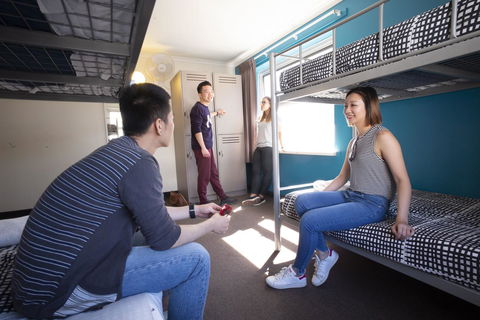 YHA Adelaide Central - Tourism Bookings 16