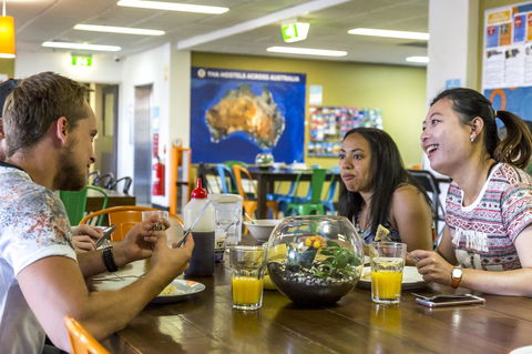 YHA Adelaide Central - Tourism Bookings 30