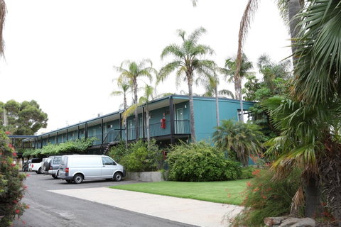 Berri Hotel - Tourism Bookings 15