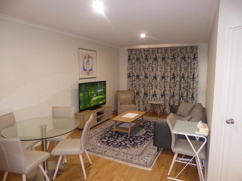 ADELAIDE CENTRAL APARTMENT - 3BR, 2BATH & CARPARK - Events Australia 2