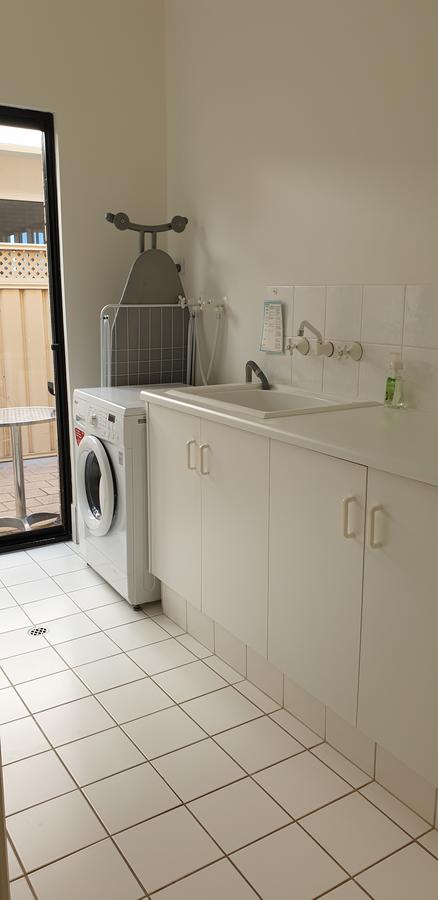 South Shores - Accommodation Europe 12
