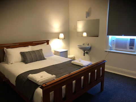Cornwall Hotel - Accommodation Europe 17