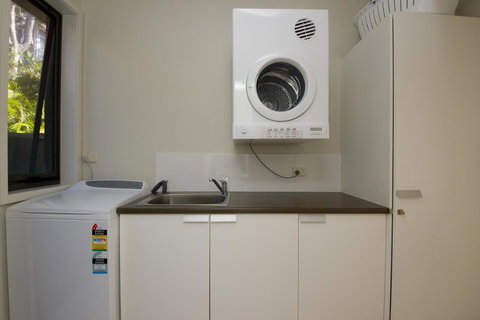 Boom 6 Boomerang Beach - Accommodation Europe 18