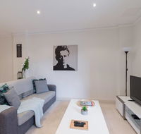 One Bedroom In Adelaides East End FREE WIFINetflixParking - Accommodation Europe