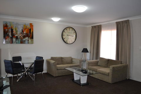 Cattlemans Country Motor Inn & Serviced Apartments - Events Australia 41