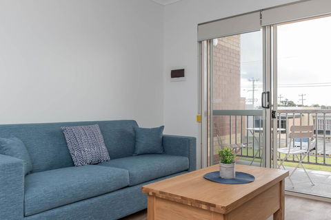 Jurien Bay Motel Apartments - Tourism Bookings 17