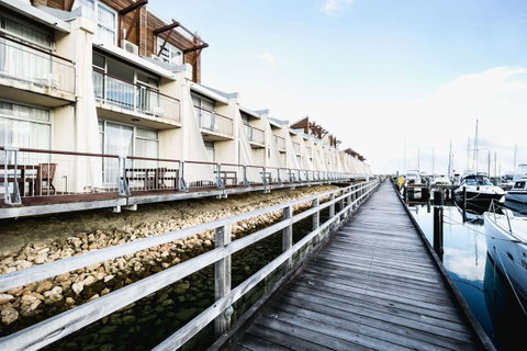 Oceanside 23 - Tourism Bookings 27