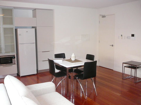 Parklane Apartments - Tourism Bookings 24