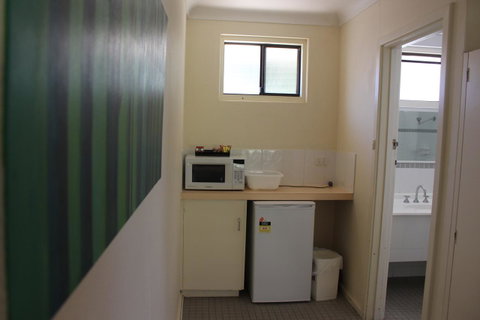 Karri Forest Motel - Tourism Bookings 42