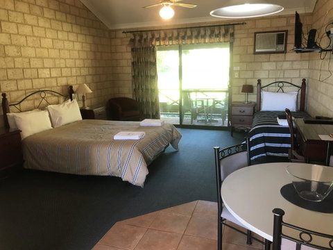 Karri Forest Motel - Tourism Bookings 8