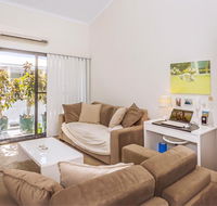 Home Apartment - Perth City Centre - Free WiFi - Events Australia