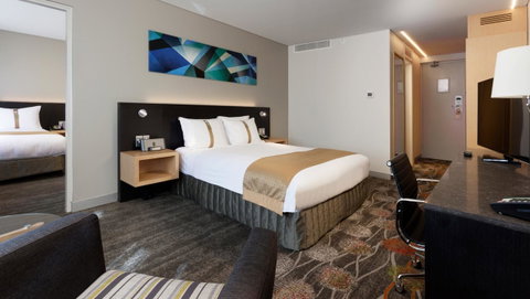 Holiday Inn Perth City Centre, An IHG Hotel - Tourism Bookings 21
