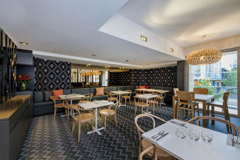 Oaks Perth Hotel - Tourism Bookings 42