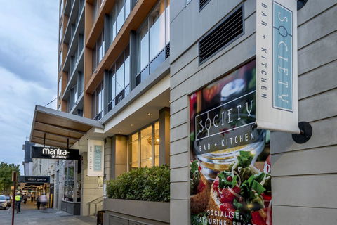 Oaks Perth Hotel - Tourism Bookings 29