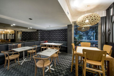 Oaks Perth Hotel - Tourism Bookings 43