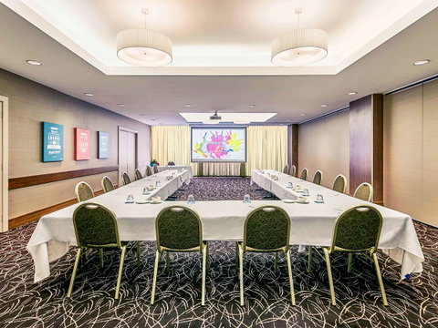 Mercure Perth - Tourism Bookings 39