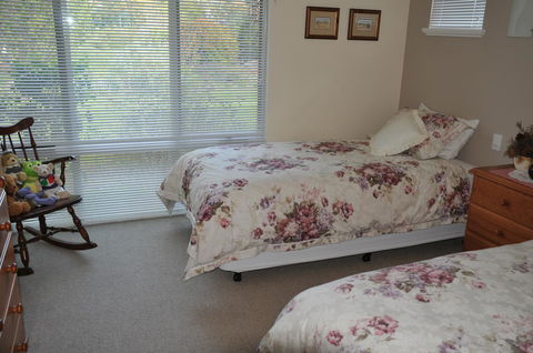 Glenelg On King Bed & Breakfast - Tourism Bookings 28