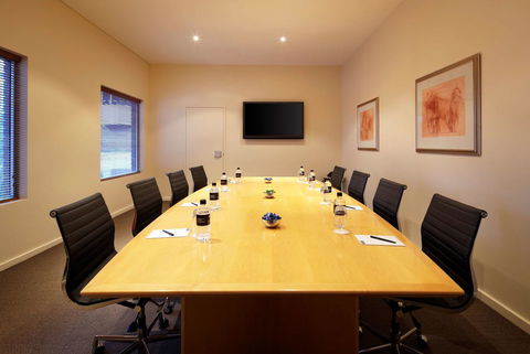 Residence On Langley Park - Accommodation Europe 21
