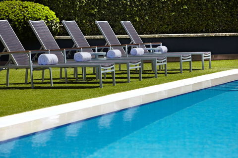 Residence On Langley Park - Accommodation Europe 7