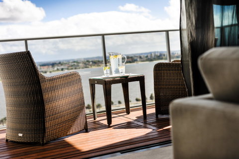 Fraser Suites Perth - Tourism Bookings 7