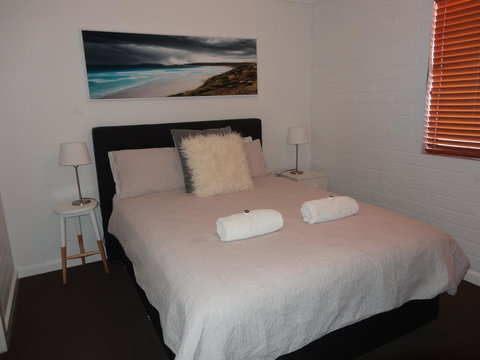 Archipelago Apartments Esperance - Events Australia 14