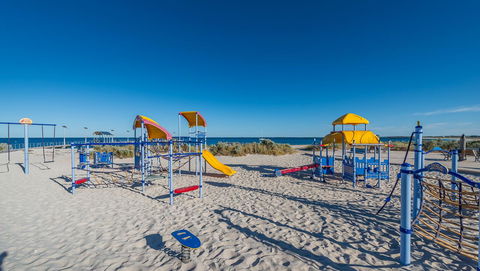 Ocean Beach Chalet 18 - Tourism Bookings 27