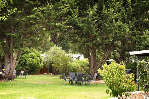 Peppermint Brook Cottages - Events Australia 14