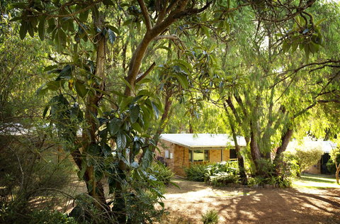 Peppermint Brook Cottages - Events Australia 13