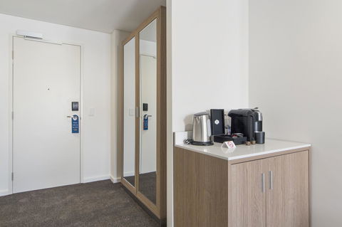 Metro Hotel Perth - Events Australia 1