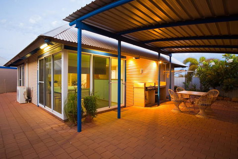 Osprey Holiday Village Unit 110 - Events Australia 17