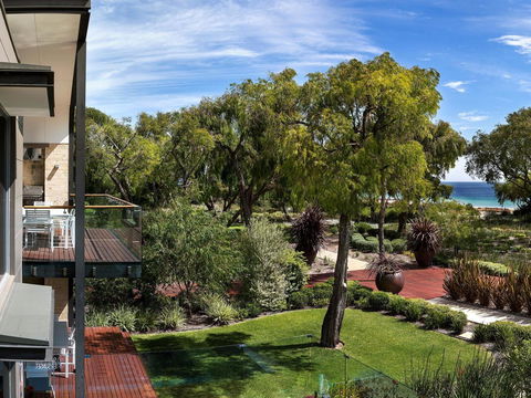 Aqua Resort Busselton - Tourism Bookings 18