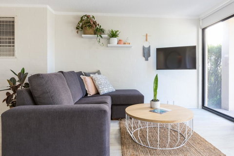 Number 72 Kalbarri Riverview Apartments - Tourism Bookings 1
