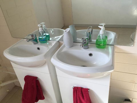 Quokka Backpackers Hostel Perth - Note - Valid Passport Required To Check In - Events Australia 43