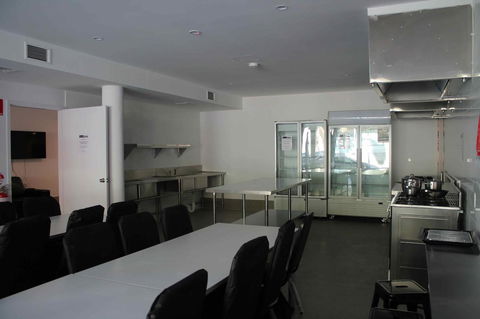 Quokka Backpackers Hostel Perth - Note - Valid Passport Required To Check In - Events Australia 14
