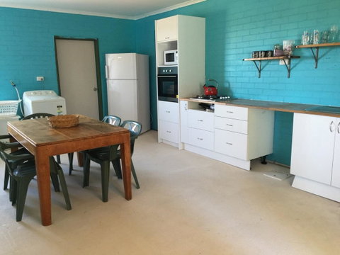 Surf Shack - Tourism Bookings 1