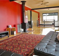 Pendeli Beach House - Events Australia