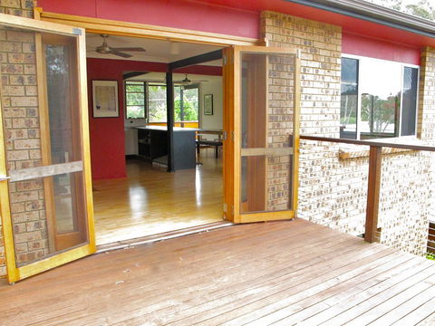 Pendeli Beach House - Events Australia 7
