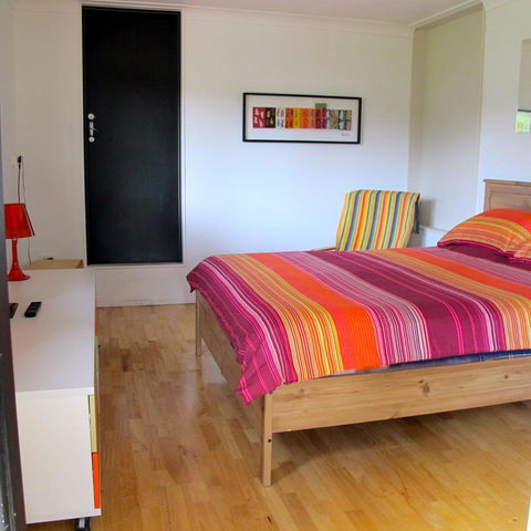 Pendeli Beach House - Events Australia 4