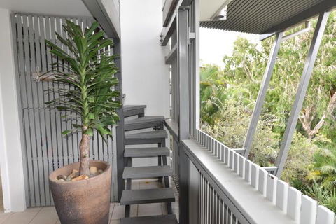 East On Byron - Accommodation Europe 2