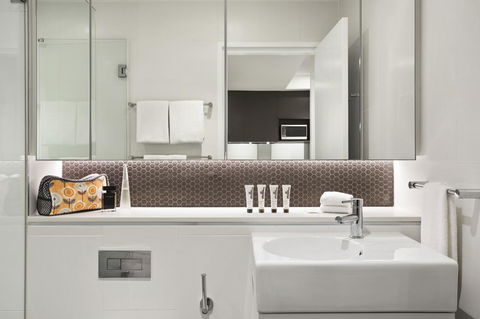 Quest North Sydney - Tourism Bookings 8