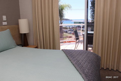 Mollymook Cove Apartments - Events Australia 6