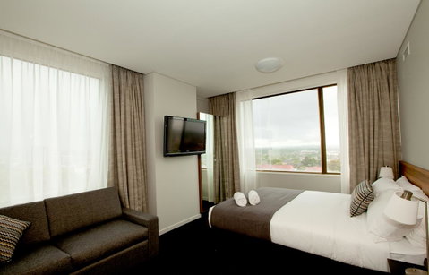 Metro Hotel Miranda - Tourism Bookings 23