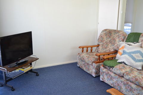 Sundial Holiday Units - Events Australia 41