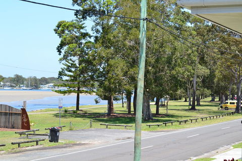 Sundial Holiday Units - Events Australia 5
