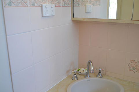 Sundial Holiday Units - Events Australia 43