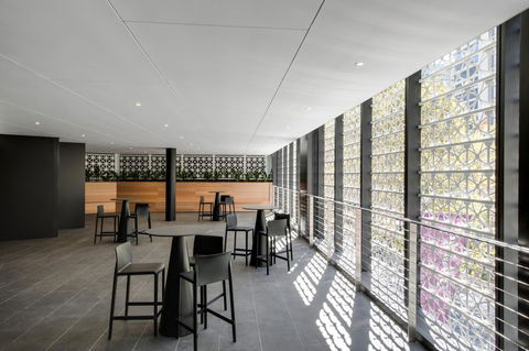 Vibe Hotel North Sydney - Tourism Bookings 16